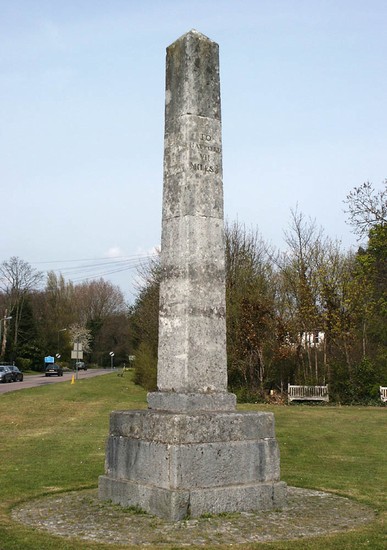 Hadley High Stone commemorating the battle of Barnet Hadley High Stone commemorating the battle of Barnet