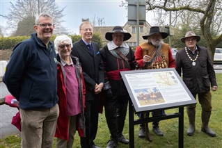 Photo: Mike Schoen Photo: Mike Schoen