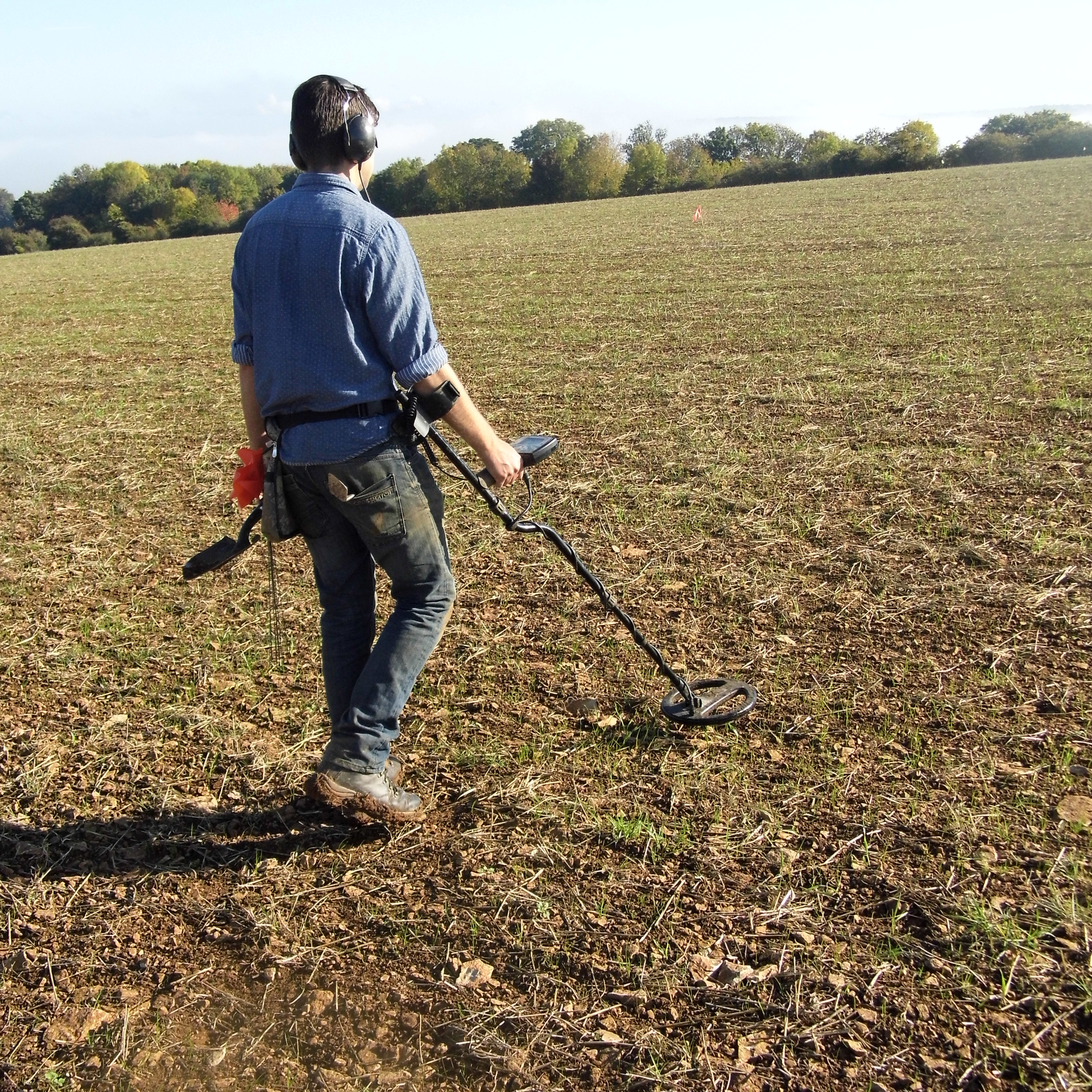 Battlefields Trust metal detecting survey at Stow on the Wold