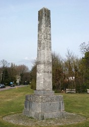 The battlefield monument at the north end of Monken Hadley at the junction of Kitts End Road (the old St Albans road) with the A1000.