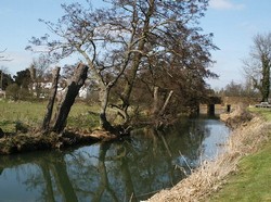 Looking north along the river Cherwell to Cropredy bridge, with Cropredy village on the left. Though not a major river, the Cherwell was still sufficient of a barrier to preclude an attack other than across a bridge or ford.